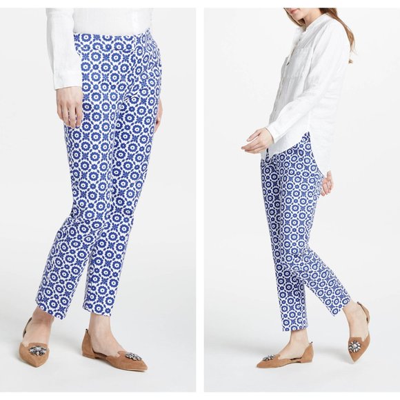Boden Pants - BODEN Richmond 7/8 Pants Blue Floral {LL25}